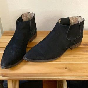 Band of Gypsies Black Madison bootie